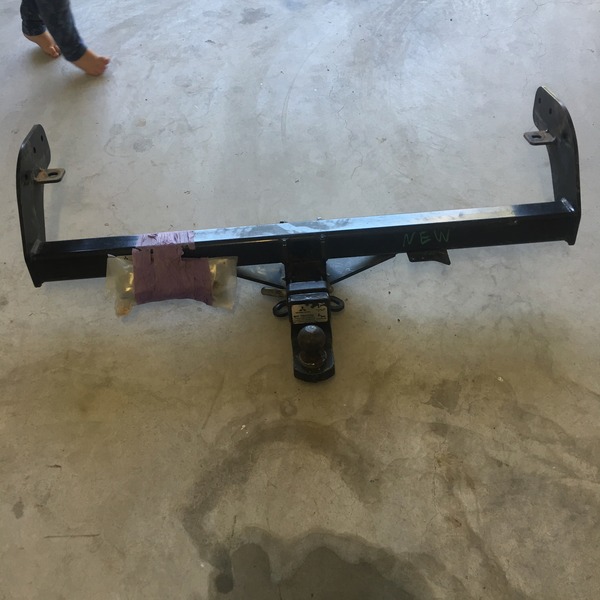MITSUBISHI TRITON MK TOW BAR