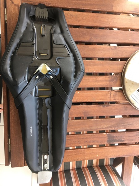 HARLEY DAVIDSON SPORTSTER LEATHER BADLANDER SEAT