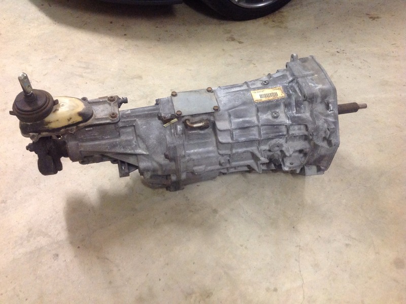 COMMODORE V8 TREMEC T56 TRANSMISSION