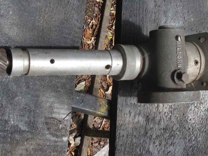 Right angle drive unit