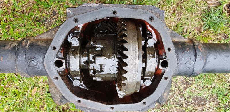 HOLDEN 10 BOLT SALISBURY 4.44 DIFF GEARS