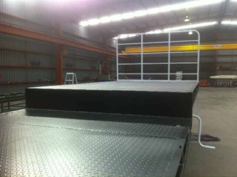 2014 Ultimate Trailers Drop Deck Extendable Trailer