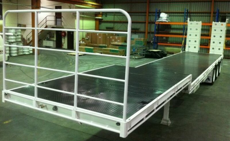 2014 Ultimate Trailers Extendable Drop Deck Trailer &Ramps