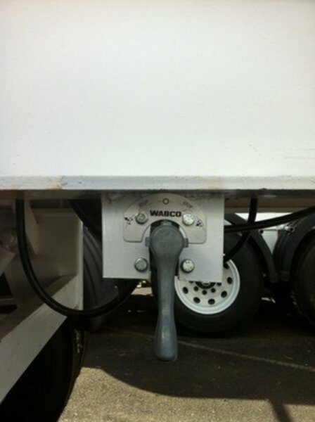 2014 Ultimate Trailers VACUUM TIPPER 26000LTR CHASSIS TIP