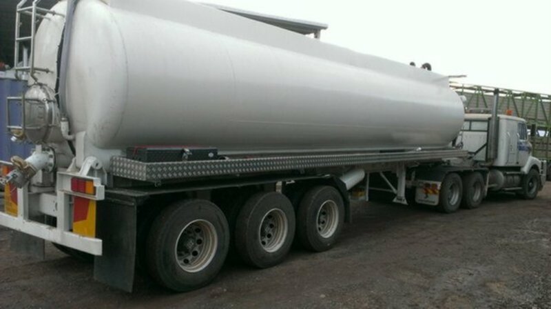 2014 Ultimate Trailers VACUUM TIPPER 26000LTR CHASSIS TIP
