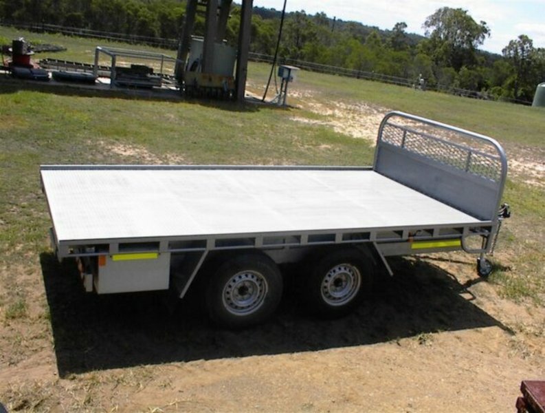 2013 Homemade Tandem flat top trailer