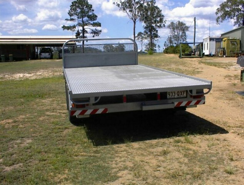 2013 Homemade Tandem flat top trailer