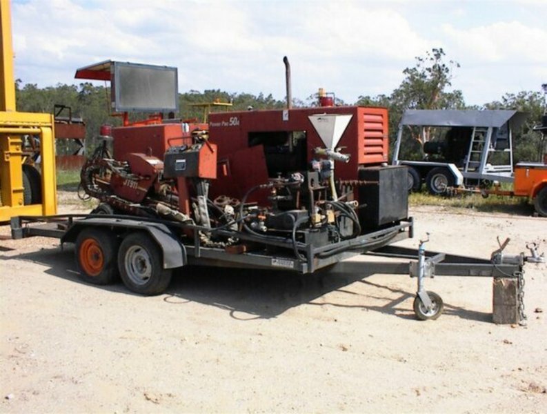 Ditchwitch Directional borer JT911