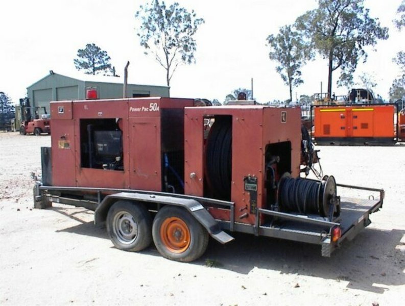 Ditchwitch Directional borer JT911