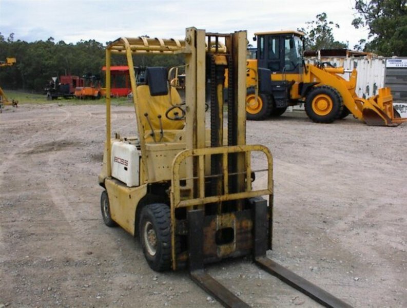 TCM FG14 forklift
