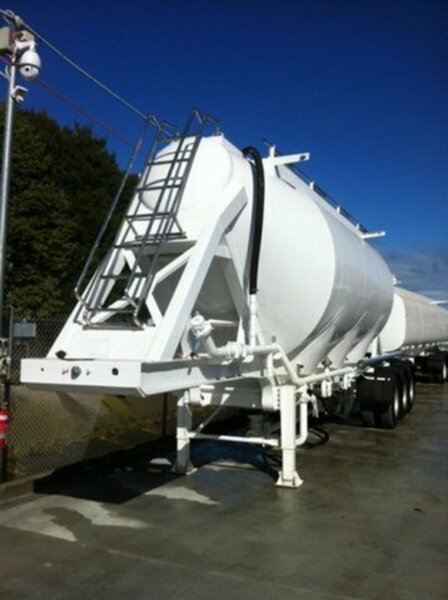 2014 Ultimate Trailers BULK DRY CEMENT TANKER 30m3