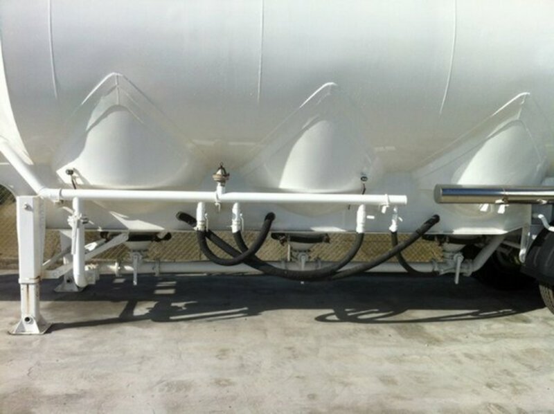 2014 Ultimate Trailers BULK DRY CEMENT TANKER 30m3