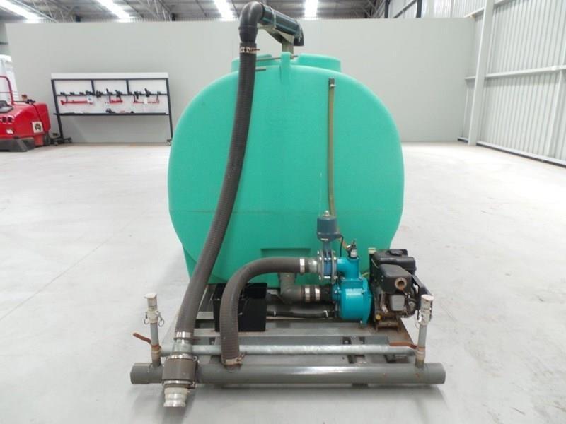2016 WORKMATE 4000 LITRE POLY TANKS