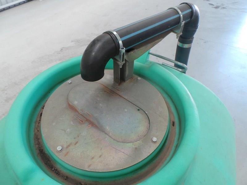 2016 WORKMATE 4000 LITRE POLY TANKS