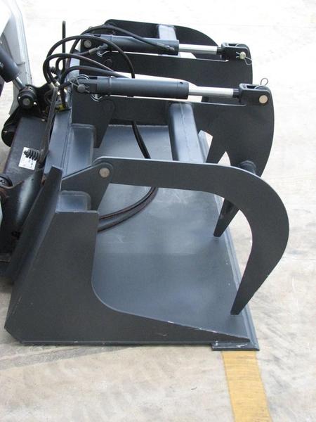 2016 WORKMATE FLAT FLOOR GRAPPLE BUCKETS