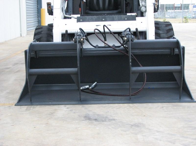 2016 WORKMATE FLAT FLOOR GRAPPLE BUCKETS