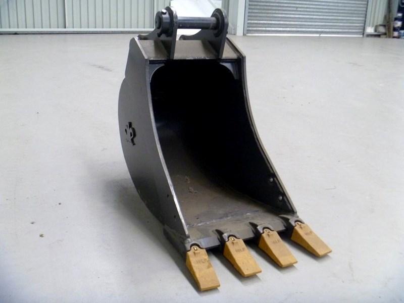 2016 WORKMATE 300MM BUCKET