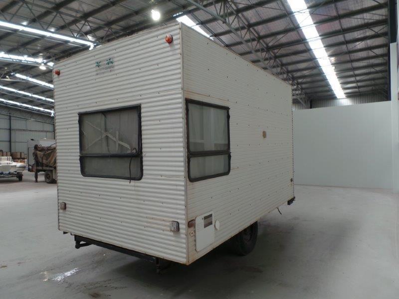 1996 TRAYMARK CARAVAN