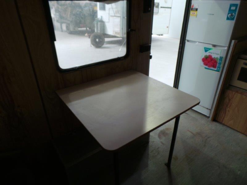 1996 TRAYMARK CARAVAN