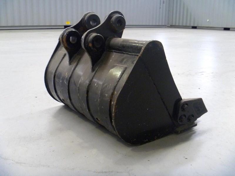 2016 WORKMATE BUCKET