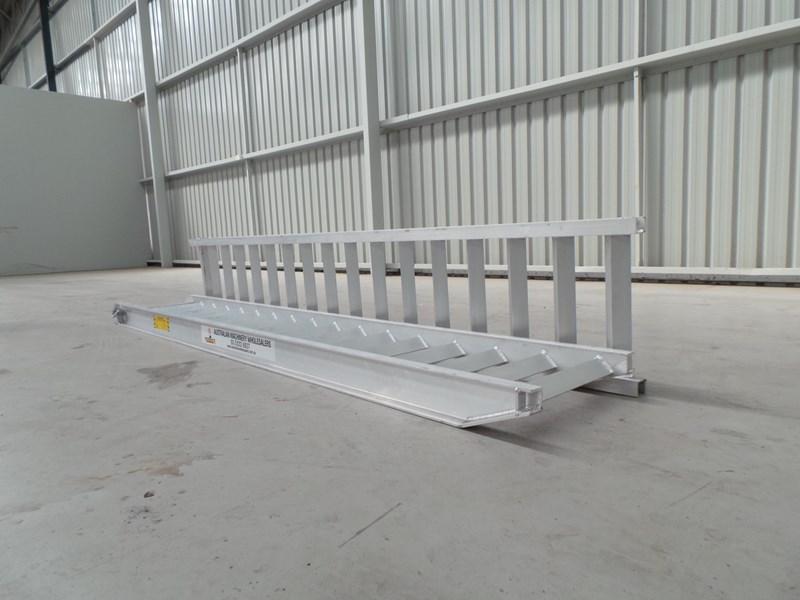 2016 WORKMATE 8 TON ALLOY LOADING RAMPS