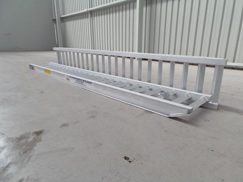 2016 WORKMATE 4 TON ALLOY LOADING RAMPS