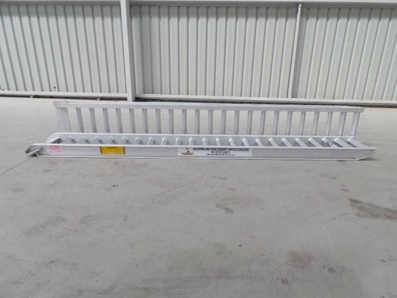 2016 WORKMATE 4 TON ALLOY LOADING RAMPS