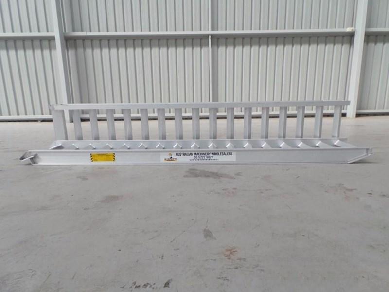 2016 WORKMATE 4 TON ALLOY LOADING RAMPS