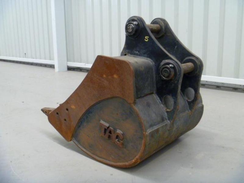 2016 WORKMATE BUCKET