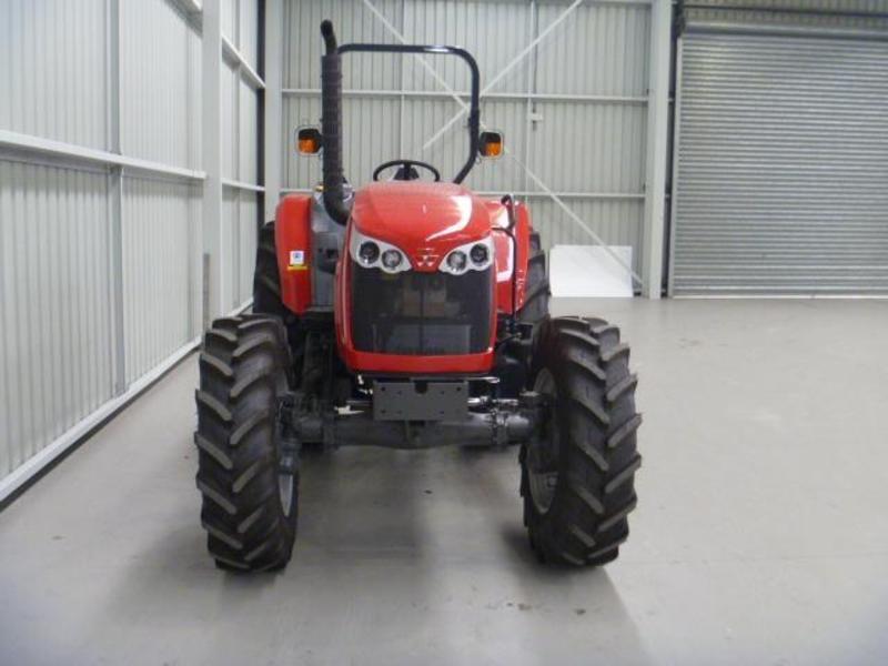 MASSEY FERGUSON 4610 ROPS TRACTOR