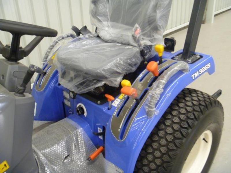 ISEKI TM3265 TRACTOR