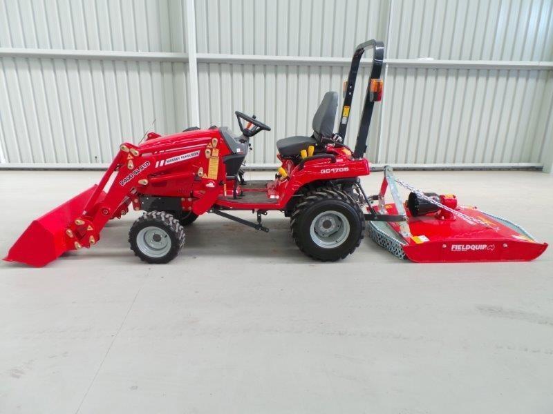 MASSEY FERGUSON GC1705 TRACTOR (LOADER & SLASHER PACKAGE)