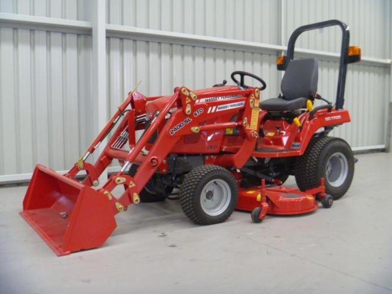 MASSEY FERGUSON GC1705 COMPACT TRACTOR