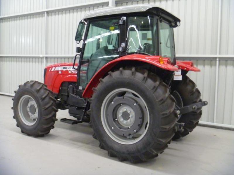 MASSEY FERGUSON 455 CAB TRACTOR