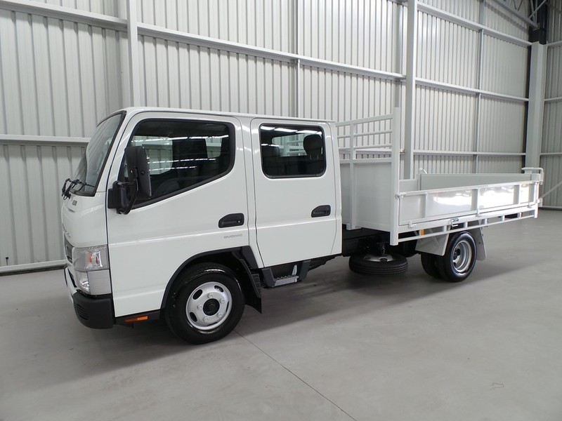 2017 FUSO Canter 515 Canter 515 Truck
