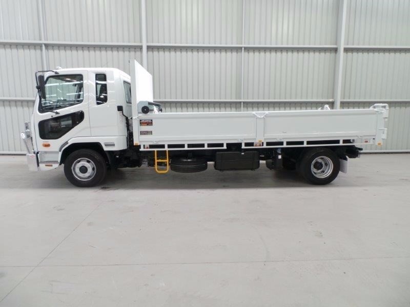 2017 FUSO Fighter 1024 Fighter 1024 Truck