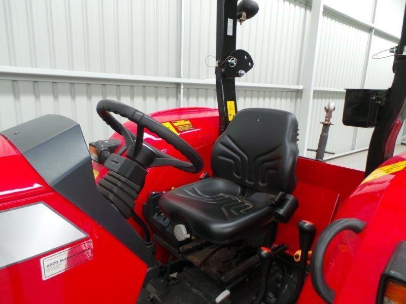 MASSEY FERGUSON 4707.4R ST