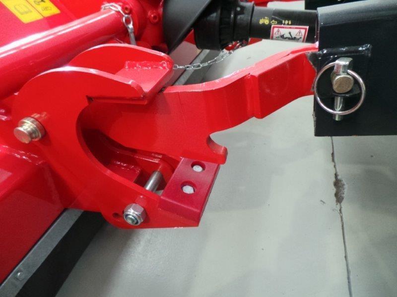 TRIMAX FX155 OUT FRONT FLAIL DECK