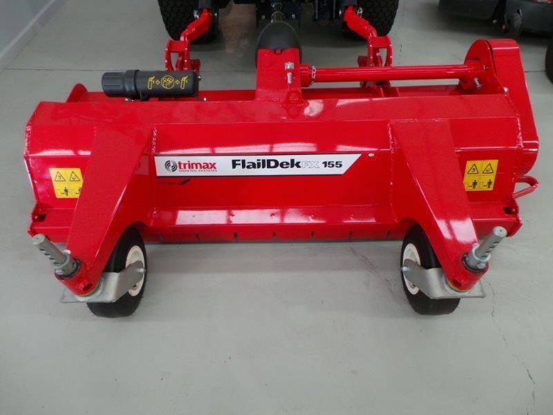 TRIMAX FX155 OUT FRONT FLAIL DECK