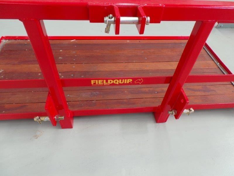 FIELDQUIP 1800 CARRY ALL TRACTOR TRAY