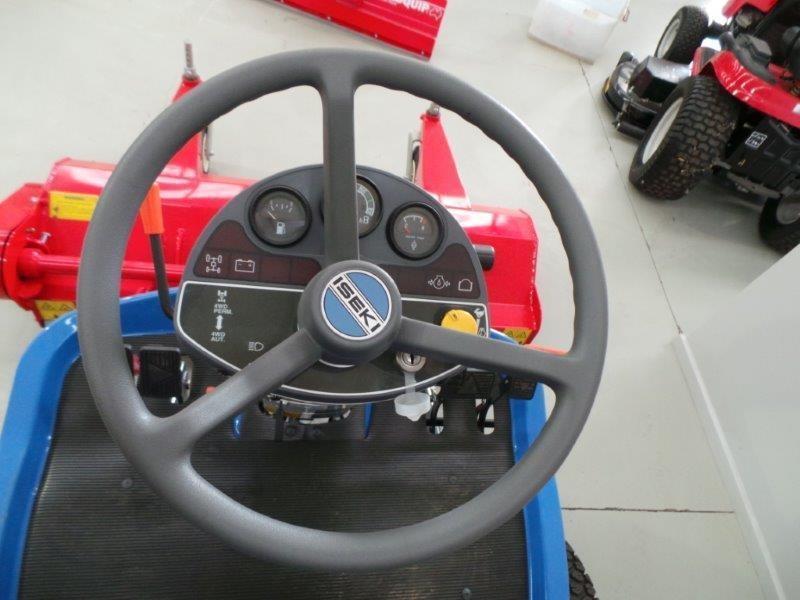 2015 ISEKI SF310 OUT FRONT MOWER WITH TRIMAX LAIL DECK