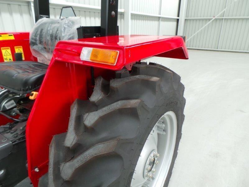 MASSEY FERGUSON 2615 2WD ROPS TRACTOR