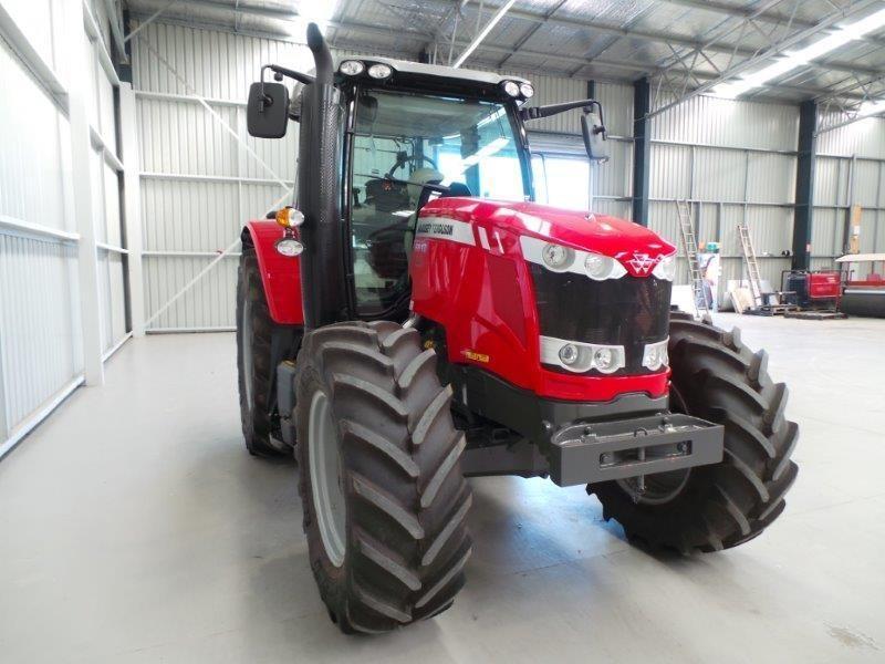 2015 MASSEY FERGUSON 6613 EFD6 CAB TRACTOR