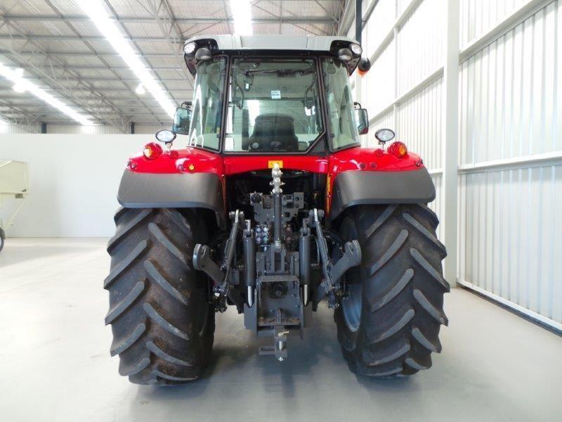 2015 MASSEY FERGUSON 6613 EFD6 CAB TRACTOR