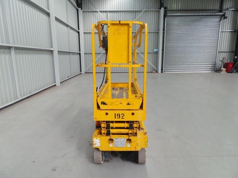 2007 HAULOTTE OPTIMUM 8 NARROW SCISSOR LIFT
