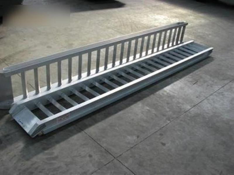 2017 WORKMATE 4 TON ALLOY LOADING RAMPS