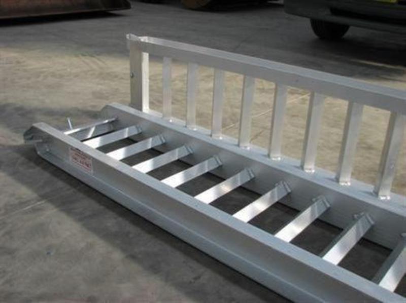 2017 WORKMATE 4 TON ALLOY LOADING RAMPS