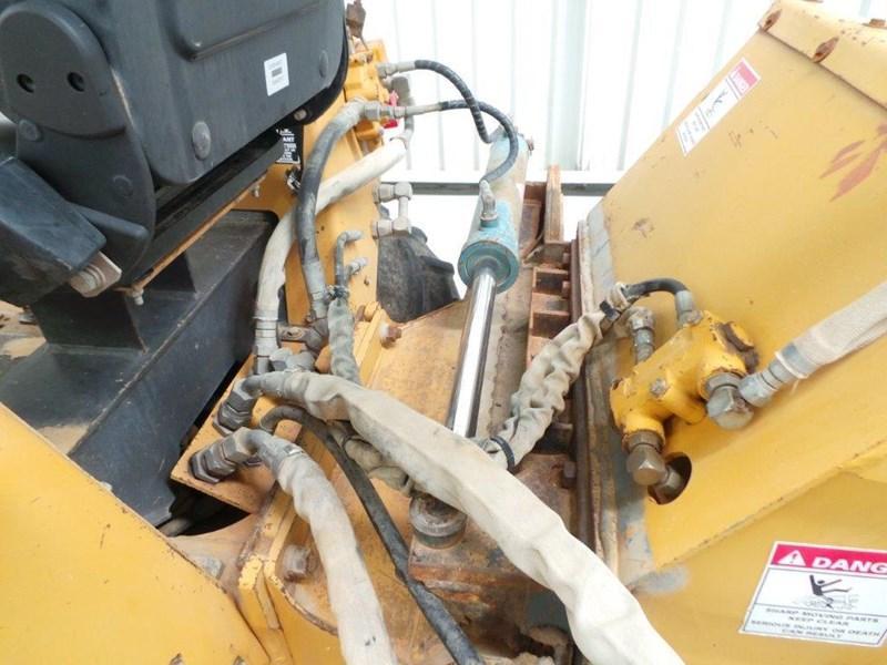 1995 CASE 560 TRENCHER
