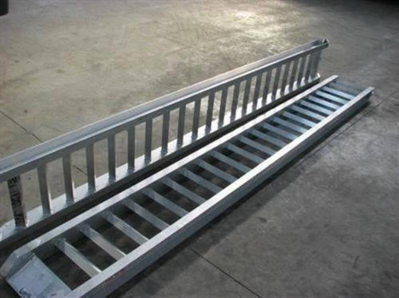 2017 WORKMATE 3 TON ALLOY LOADING RAMPS