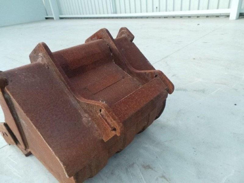 2017 WORKMATE 500MM BUCKET